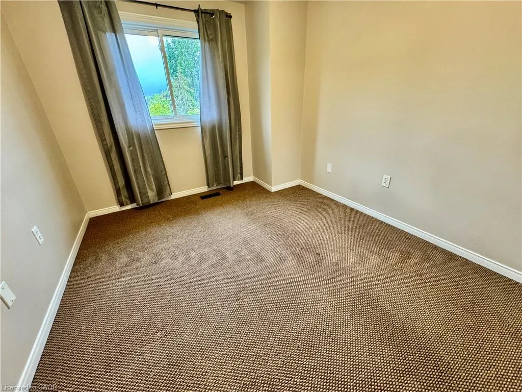 1140 Lindsay Drive