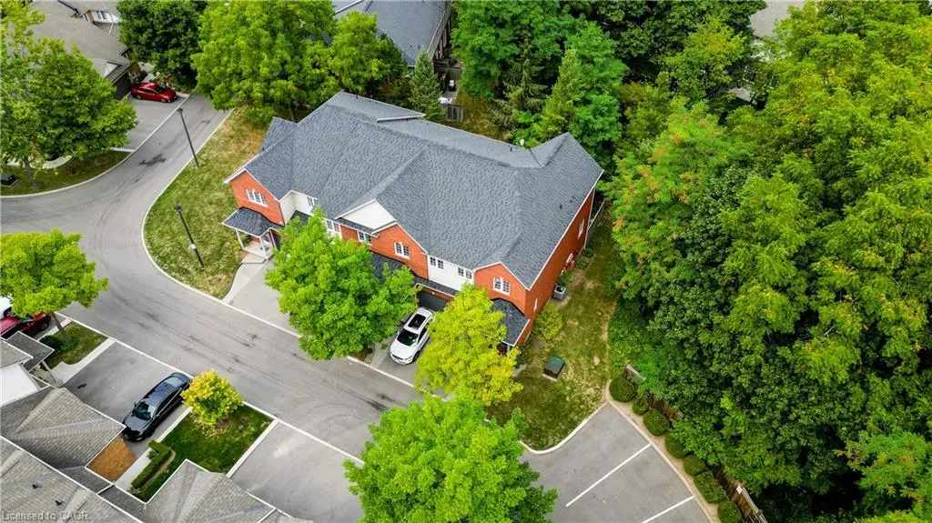 120 Beddoe Street, #24