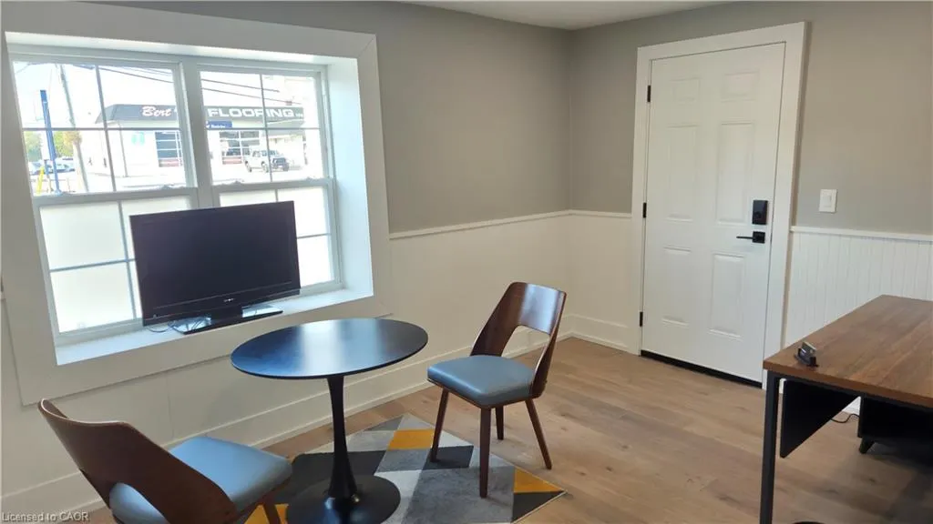 219 St Catharines Street, #1
