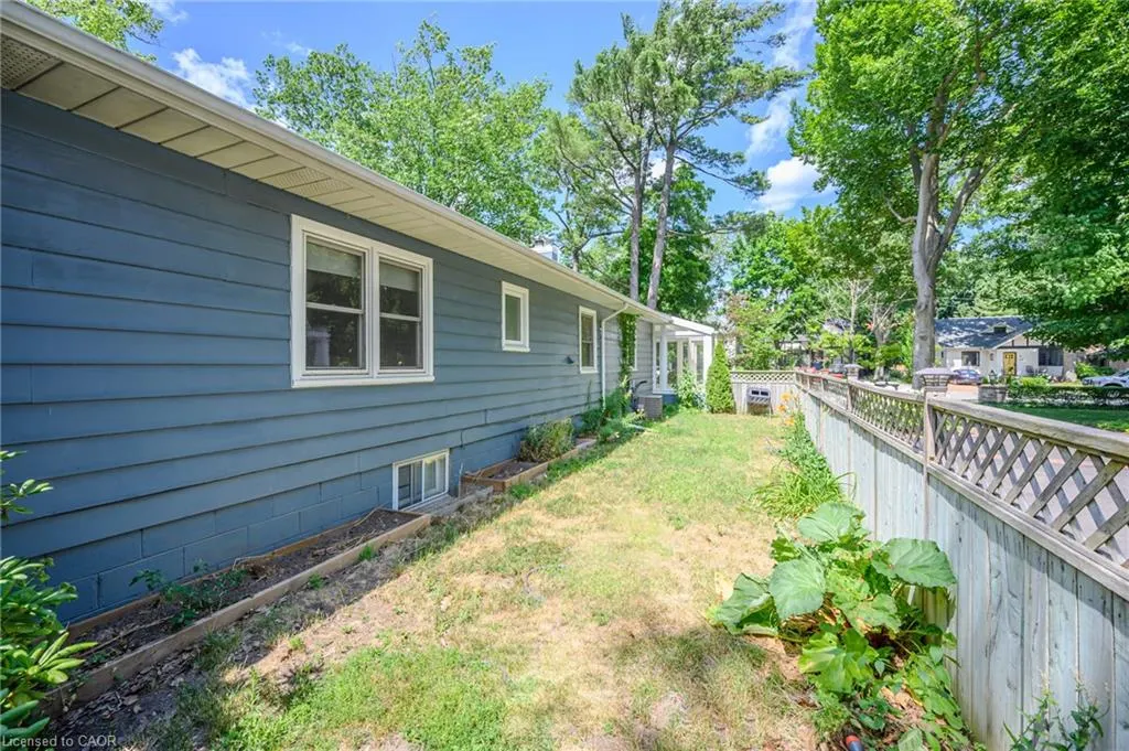 374 Spruce Street