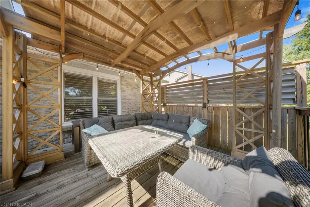 54 Pathfinder Crescent