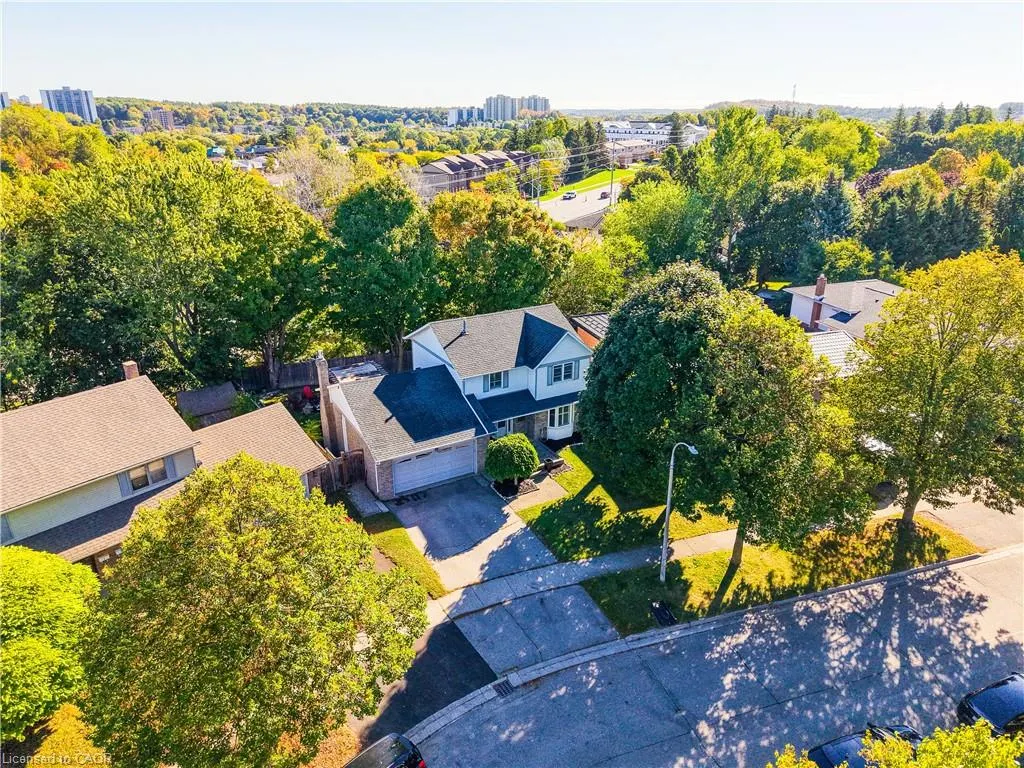 54 Pathfinder Crescent
