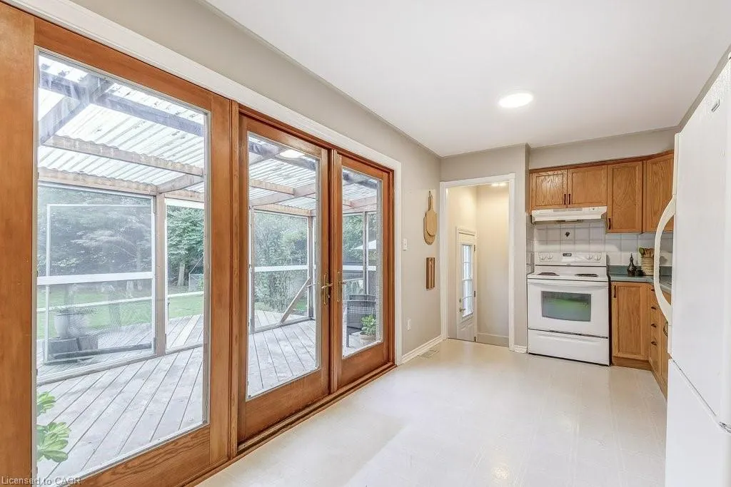 420 Concession Rd 8 E