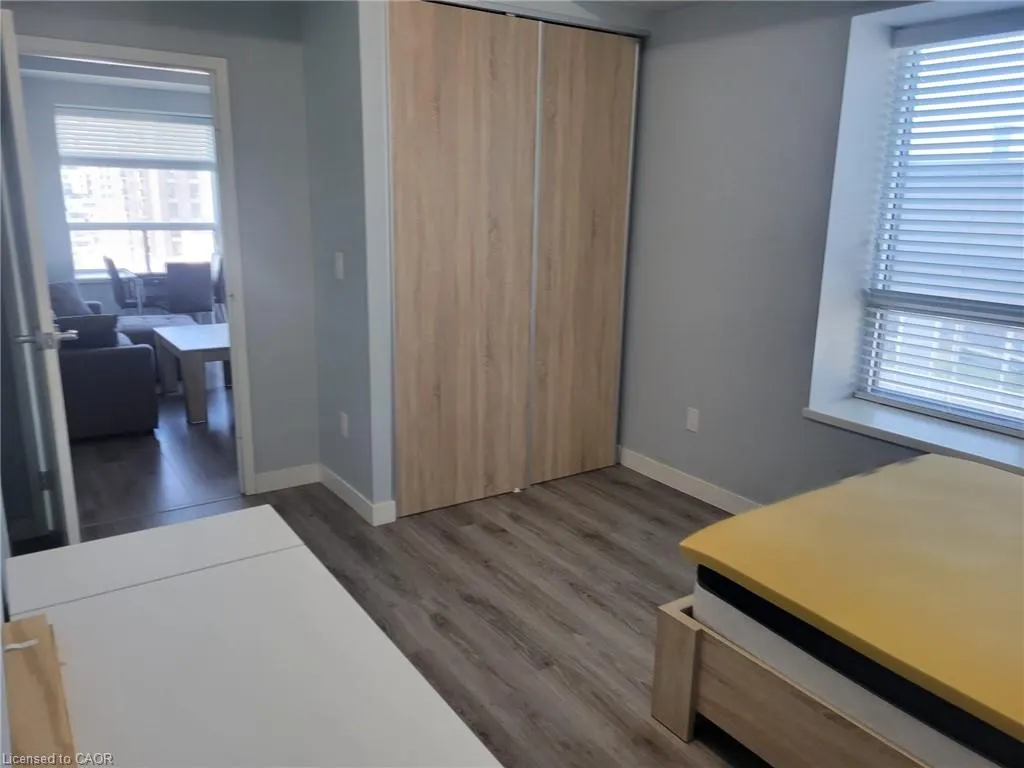 318 Spruce Street, #1705