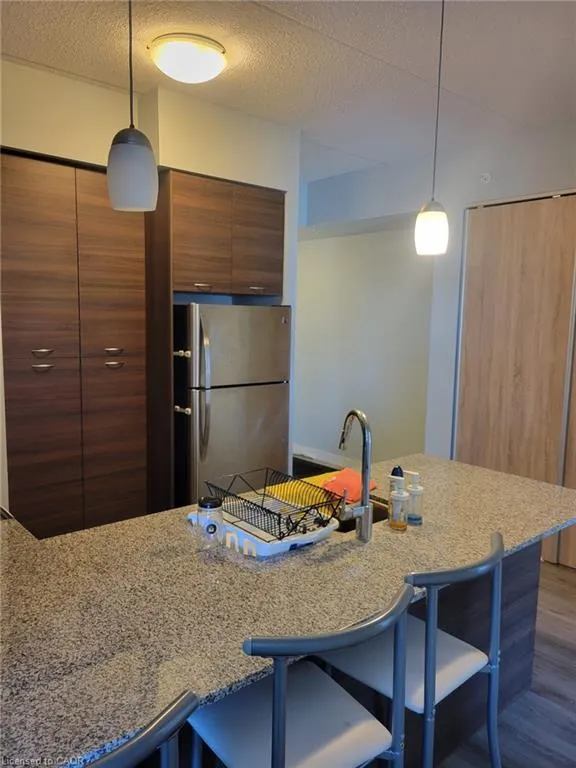 318 Spruce Street, #1705