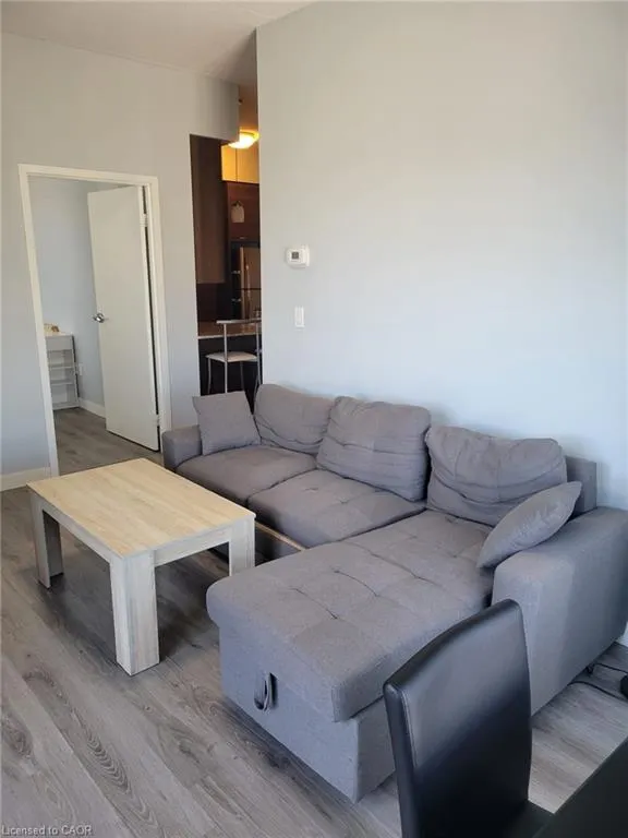 318 Spruce Street, #1705