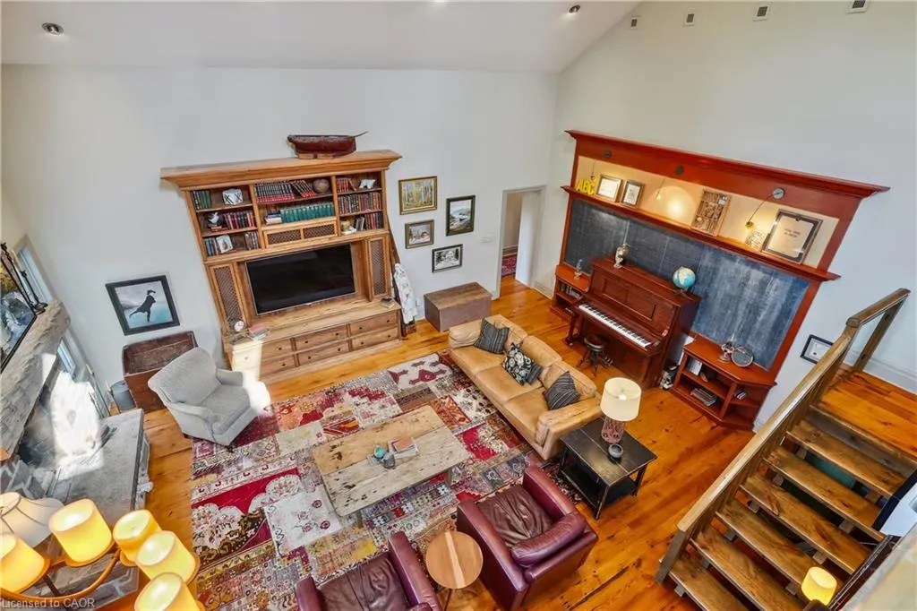 1553 Brock Road
