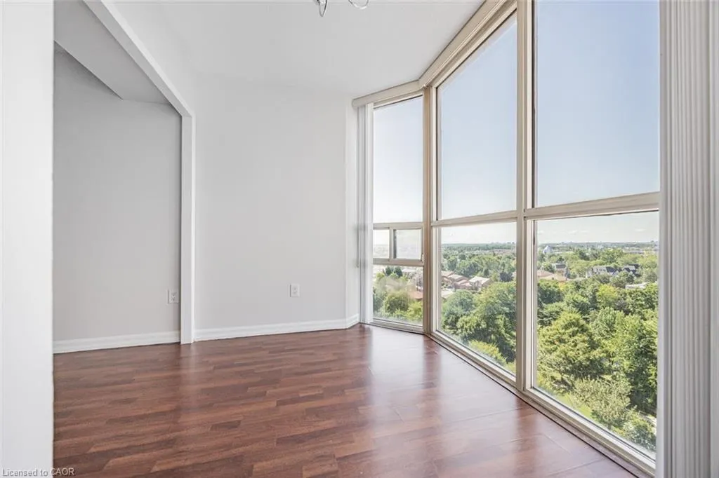 285 Enfield Place, #1405