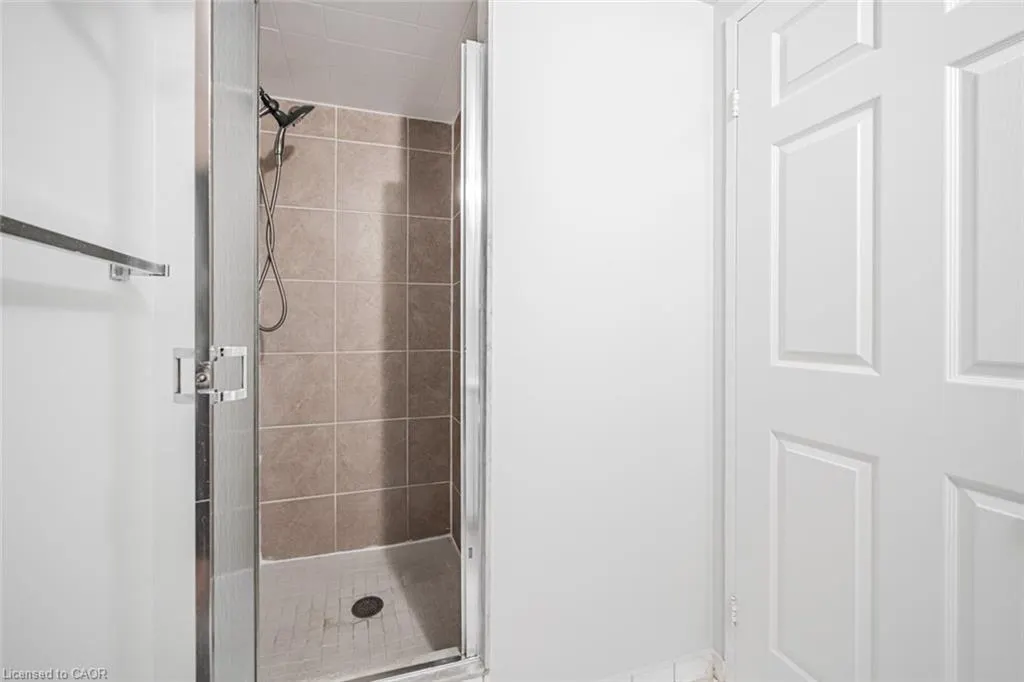 285 Enfield Place, #1405