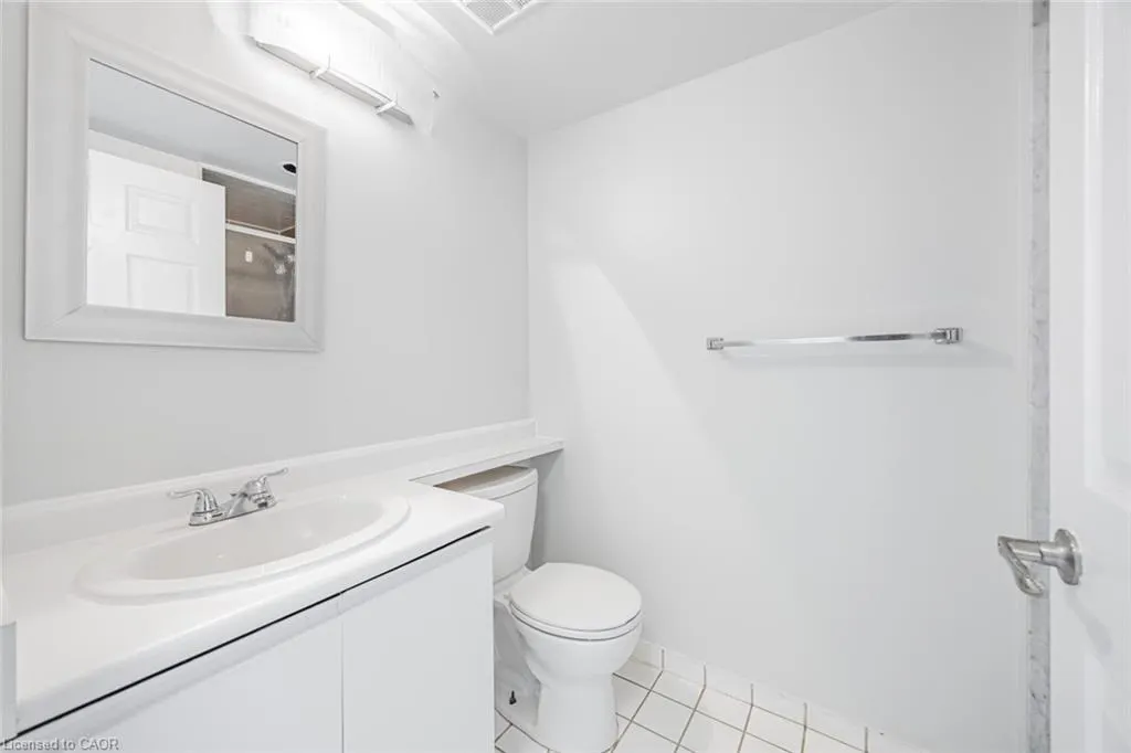 285 Enfield Place, #1405