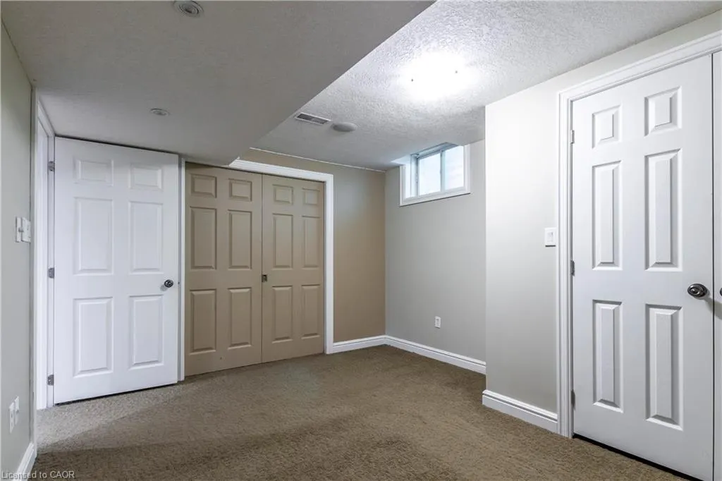 52 Drinkwater Drive