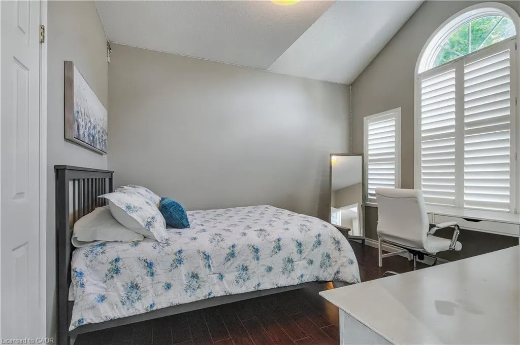52 Drinkwater Drive
