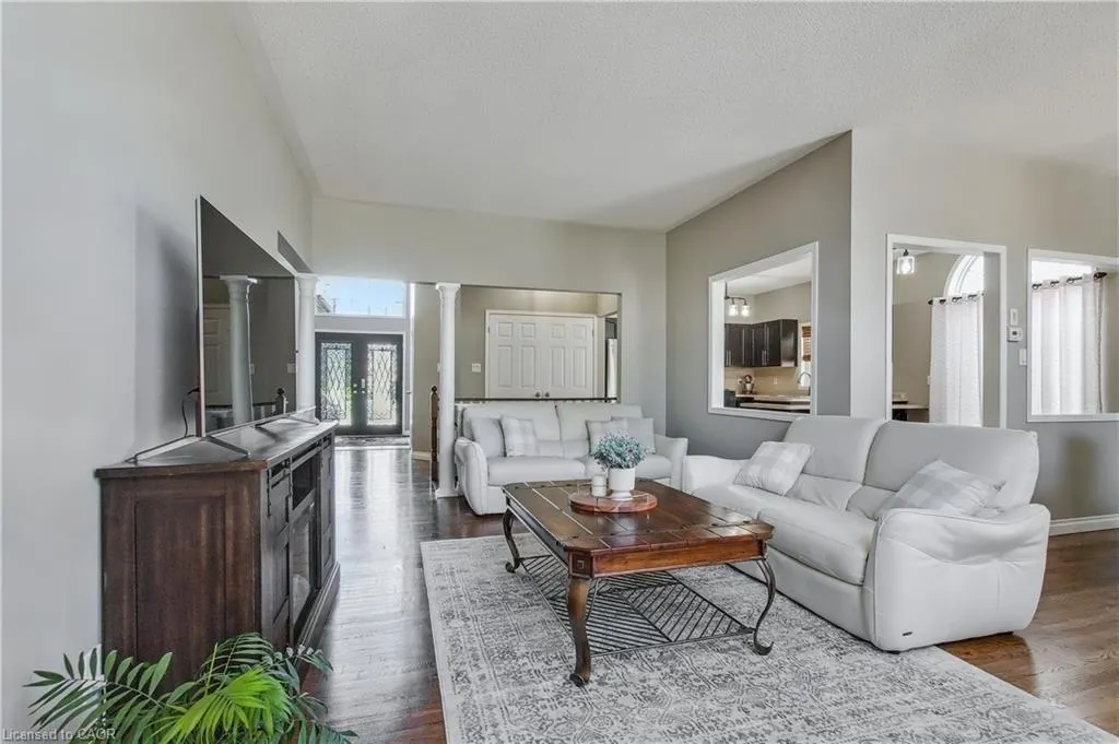 52 Drinkwater Drive