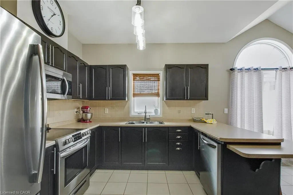 52 Drinkwater Drive