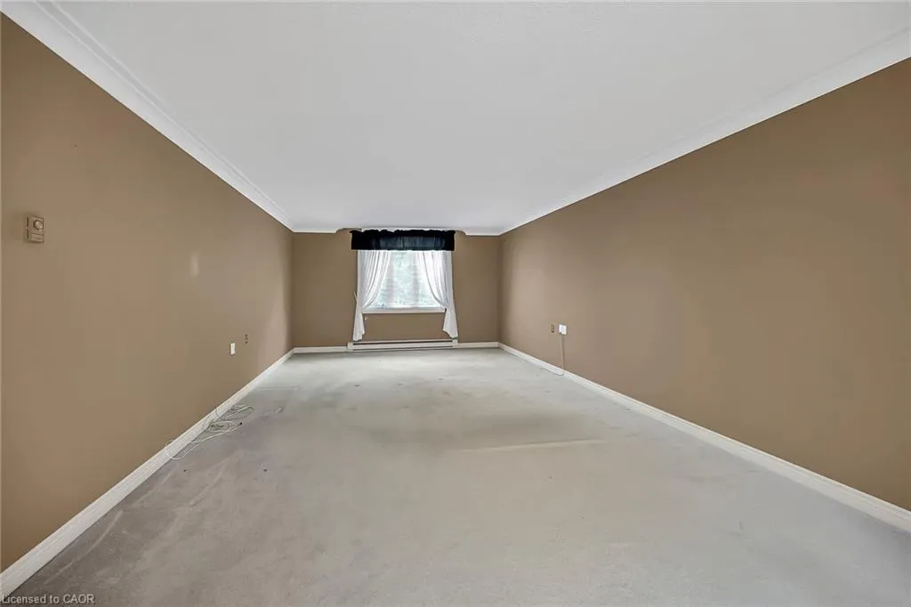 150 Wilson Street W, #PH1