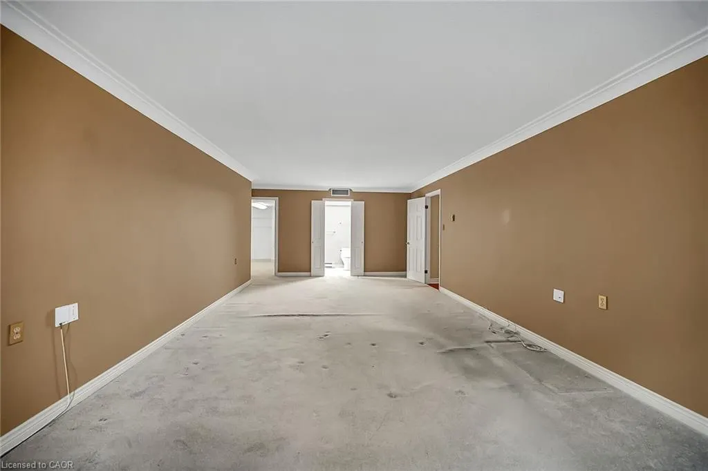 150 Wilson Street W, #PH1