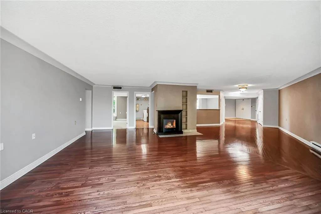 150 Wilson Street W, #PH1