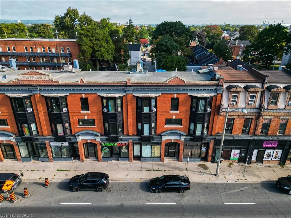 475 King Street E