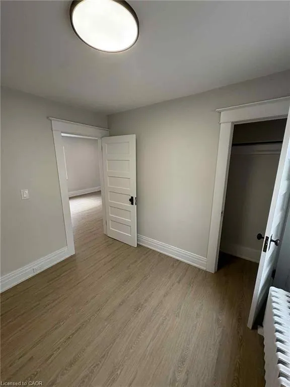 4 Marquis Street