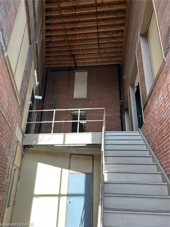 25 Milling Road, #306