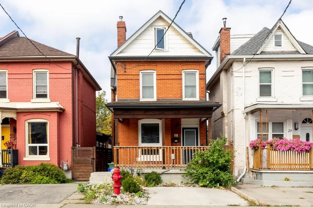 21 Fullerton Avenue