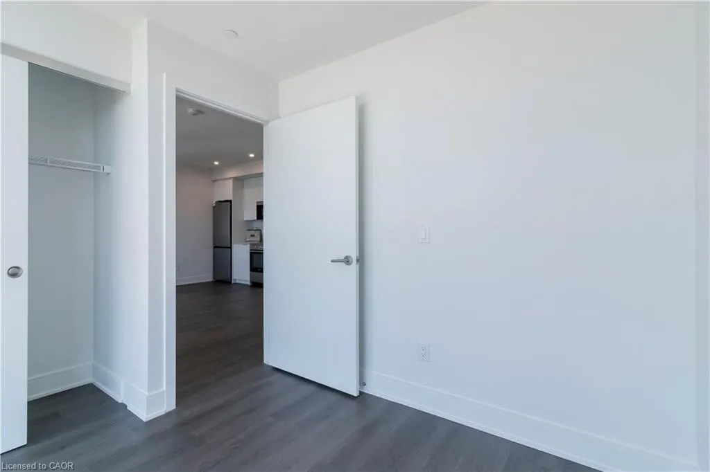 25 Wellington Street S, #1912