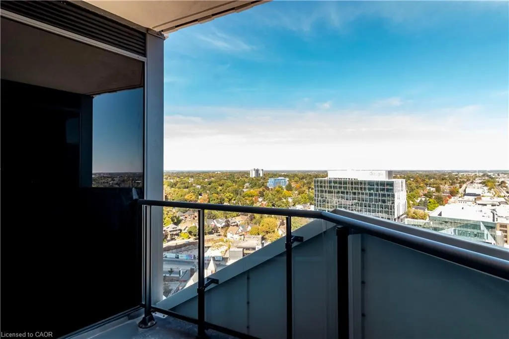 25 Wellington Street S, #1912