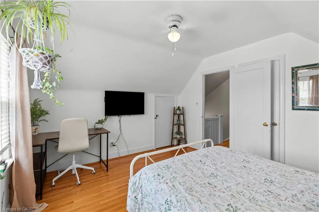 48 Franklin Avenue