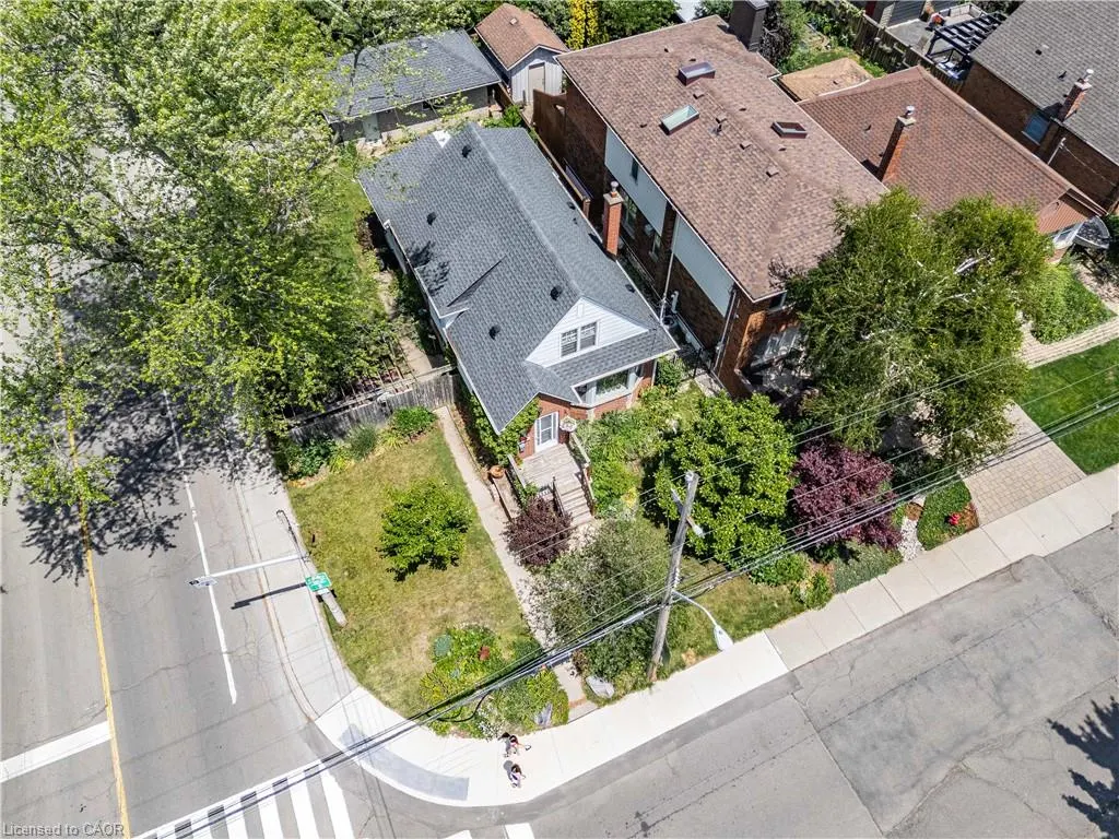 48 Franklin Avenue