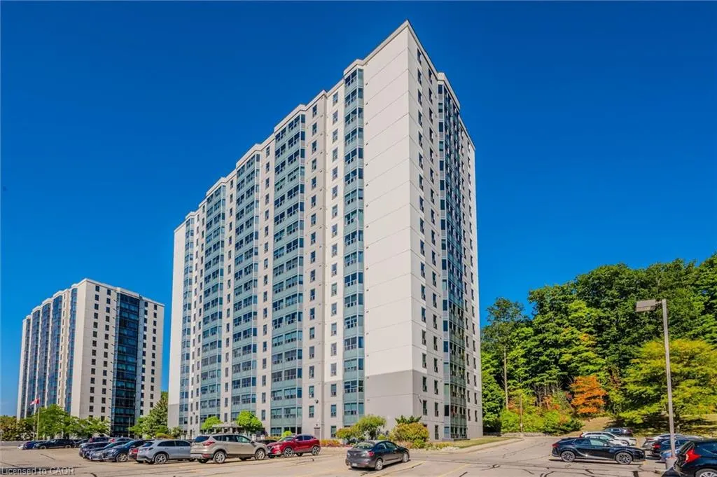 55 Green Valley Drive, #1812