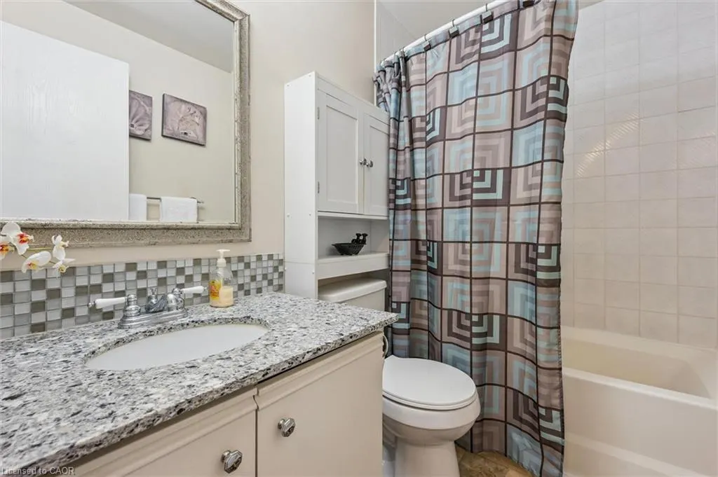 55 Green Valley Drive, #1812
