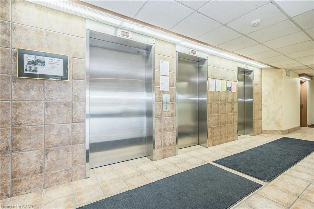 55 Green Valley Drive, #1812