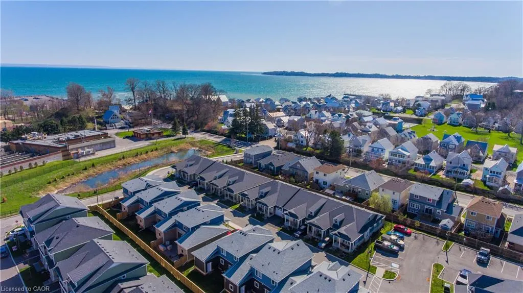 18 South Coast Circle