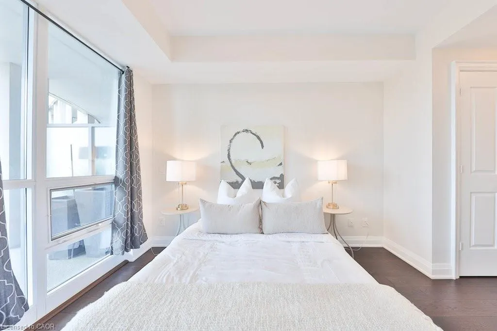 11 Bronte Road, #501