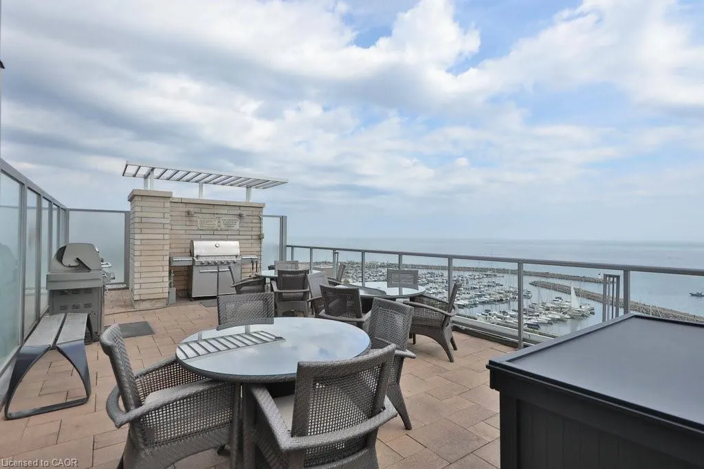 11 Bronte Road, #501
