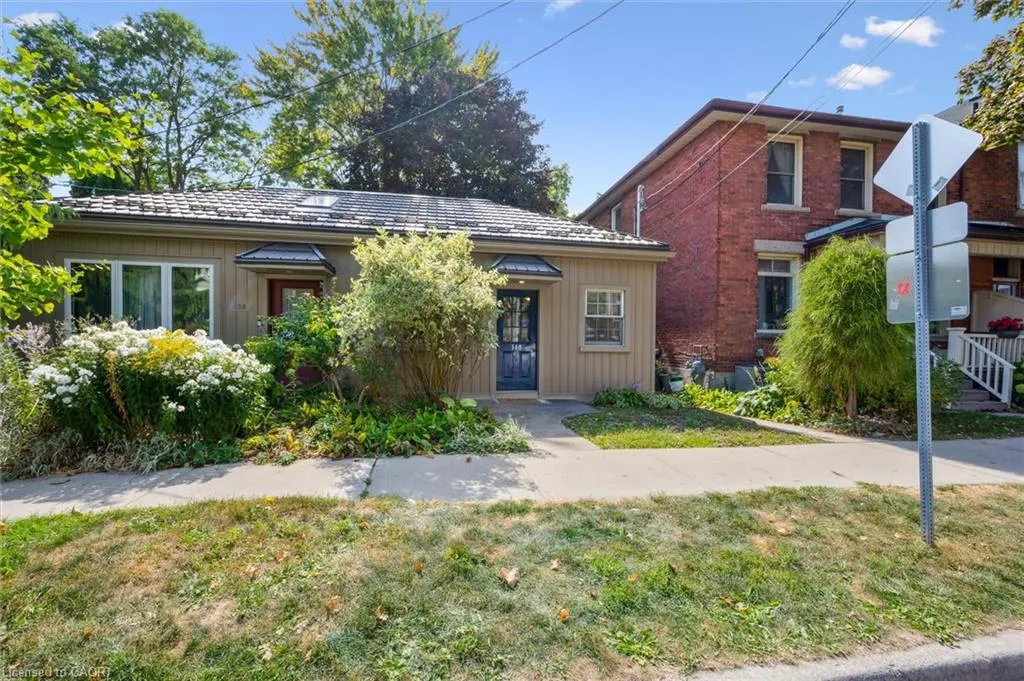 140 Arthur Street N