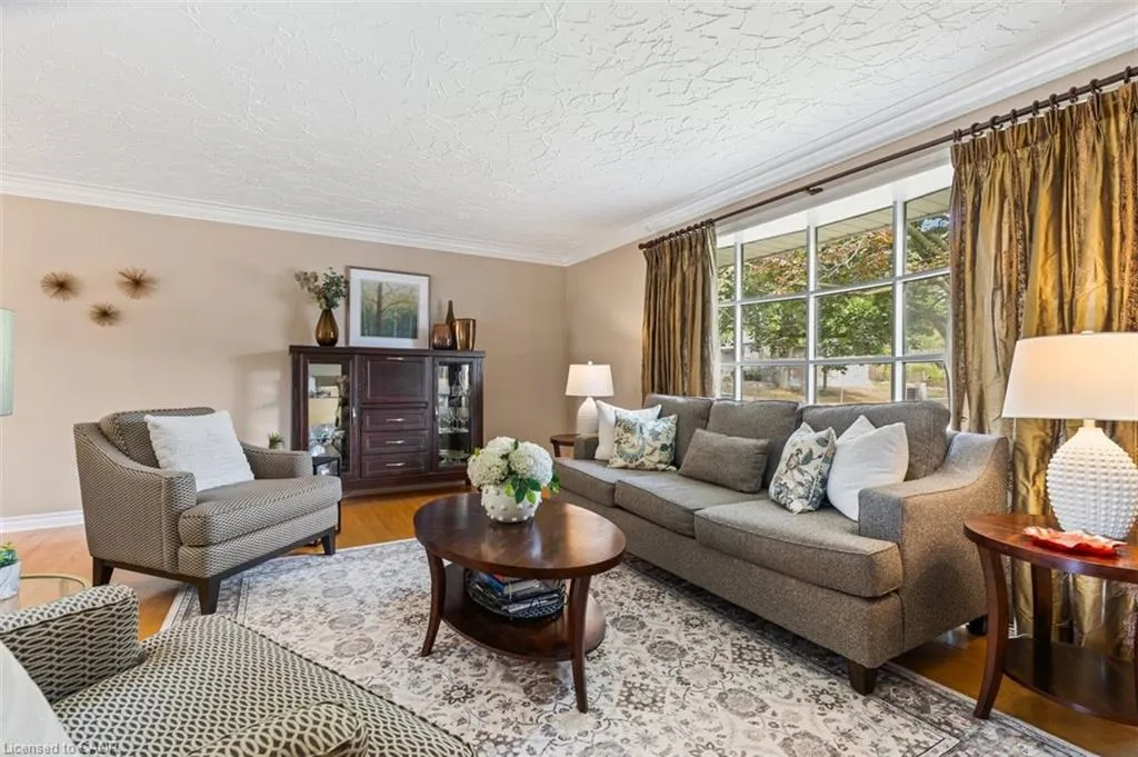 41 Inwood Drive