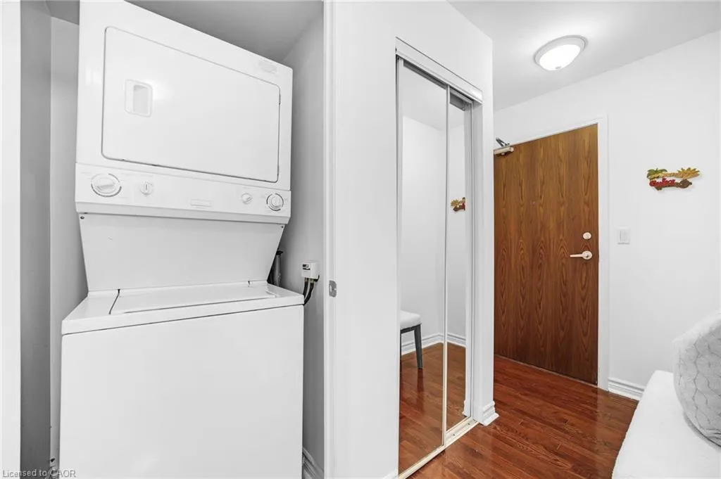 1 Elm Drive W, #1005