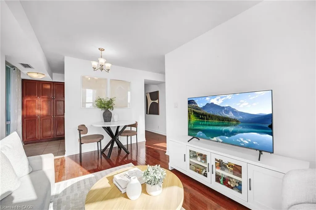 1 Elm Drive W, #1005