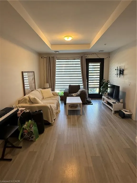5 Wake Robin Drive, #118