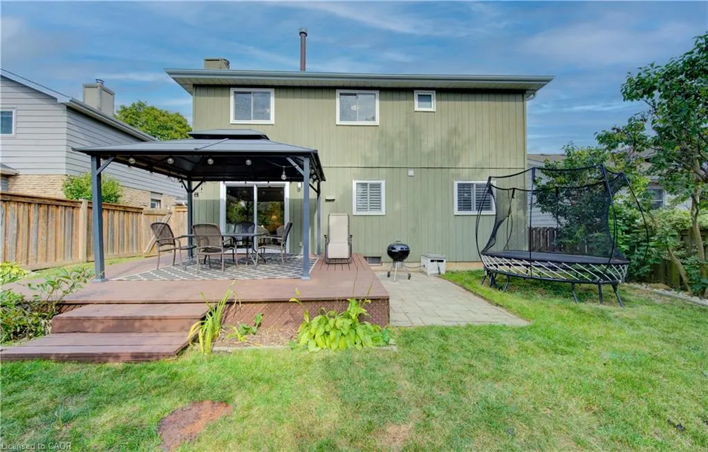 43 Winding Way