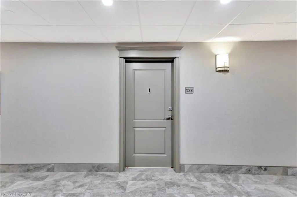 125 Shoreview Place, #322