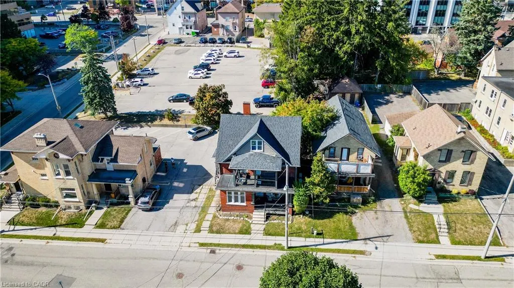 94 Scott Street