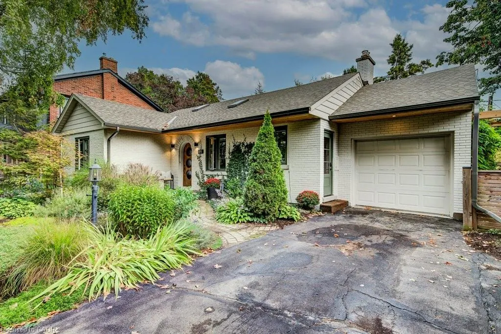 189 Forsyth Drive