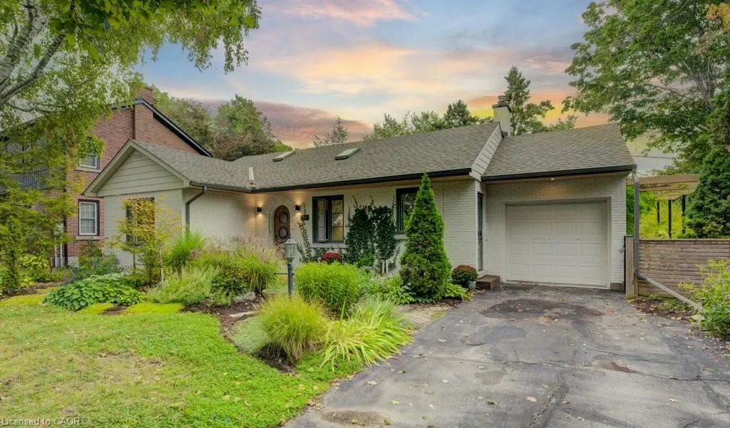 189 Forsyth Drive