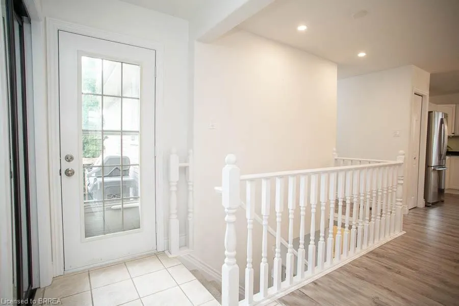 52 Sunnyside Drive