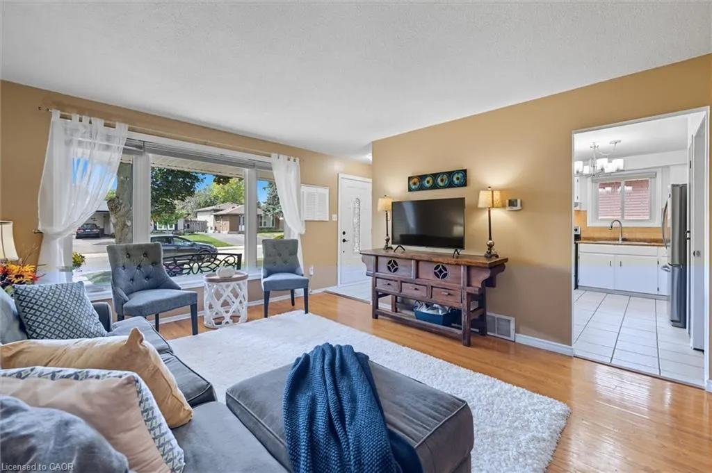78 Gardiner Drive