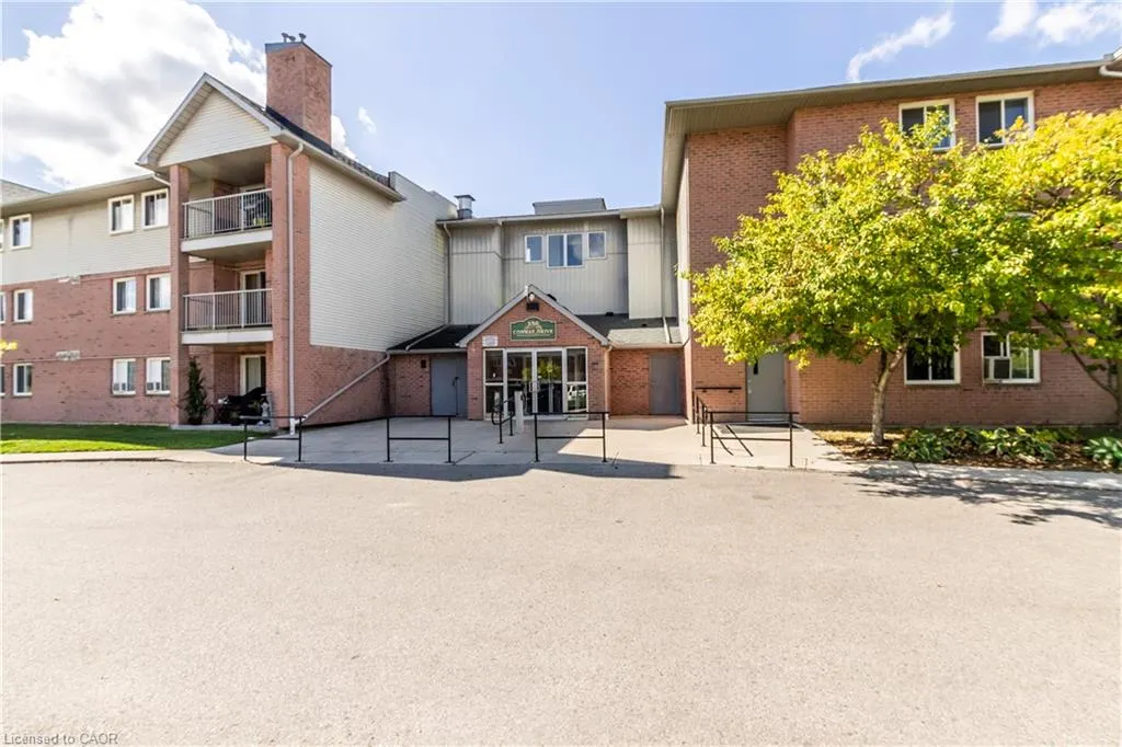 136 Conway Drive, #3