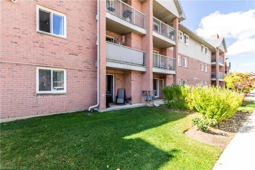 136 Conway Drive, #3