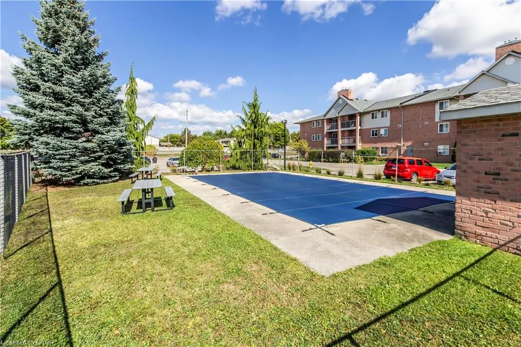 136 Conway Drive, #3